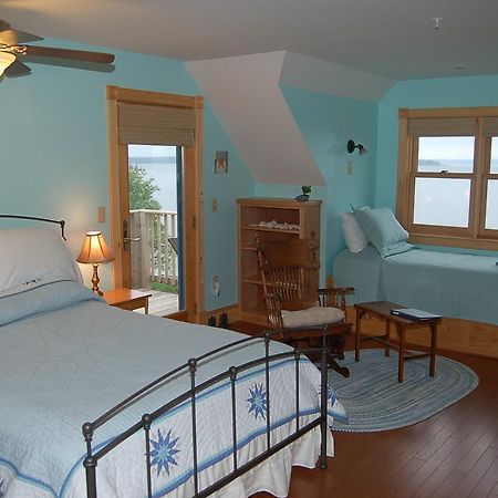 Wave Walker Bed And Breakfast Surry Buitenkant foto