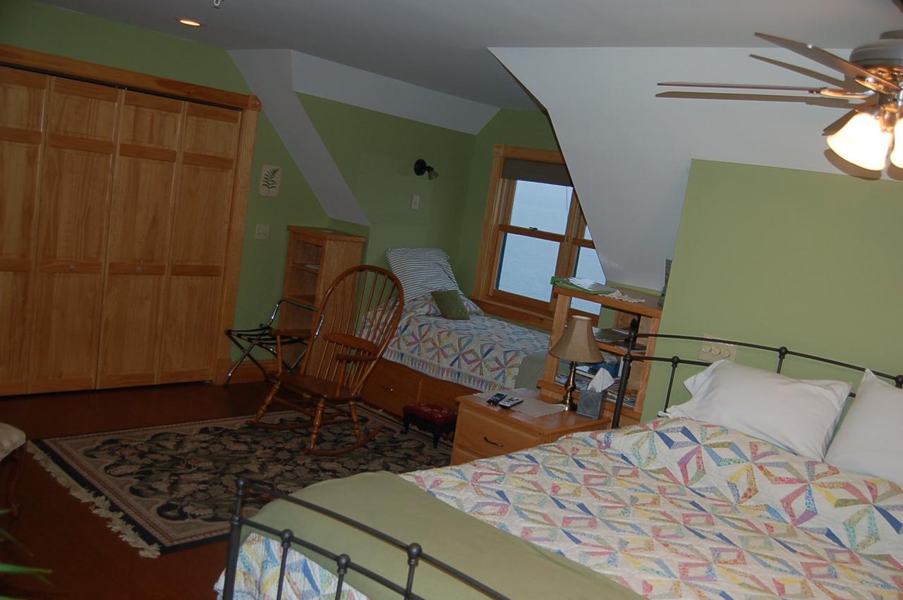 Wave Walker Bed And Breakfast Surry Buitenkant foto