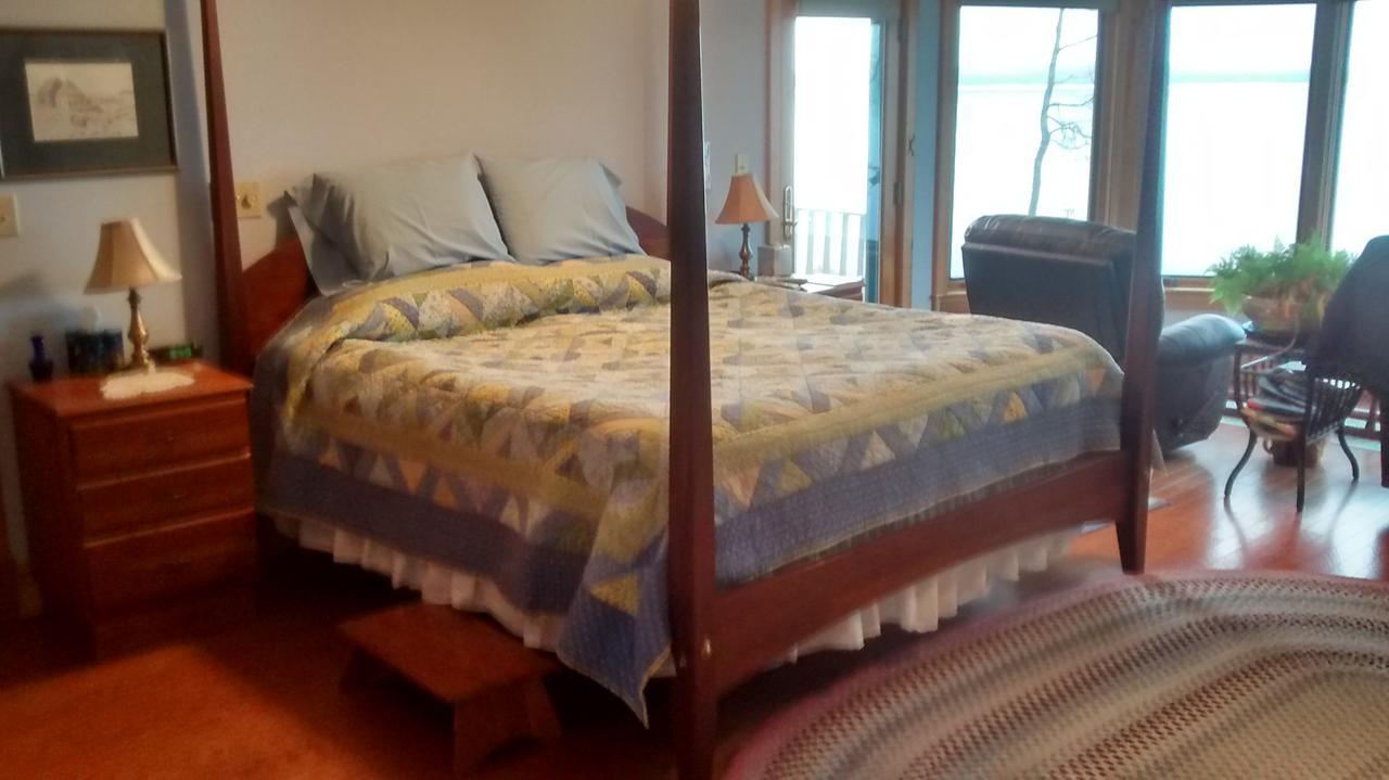 Wave Walker Bed And Breakfast Surry Buitenkant foto
