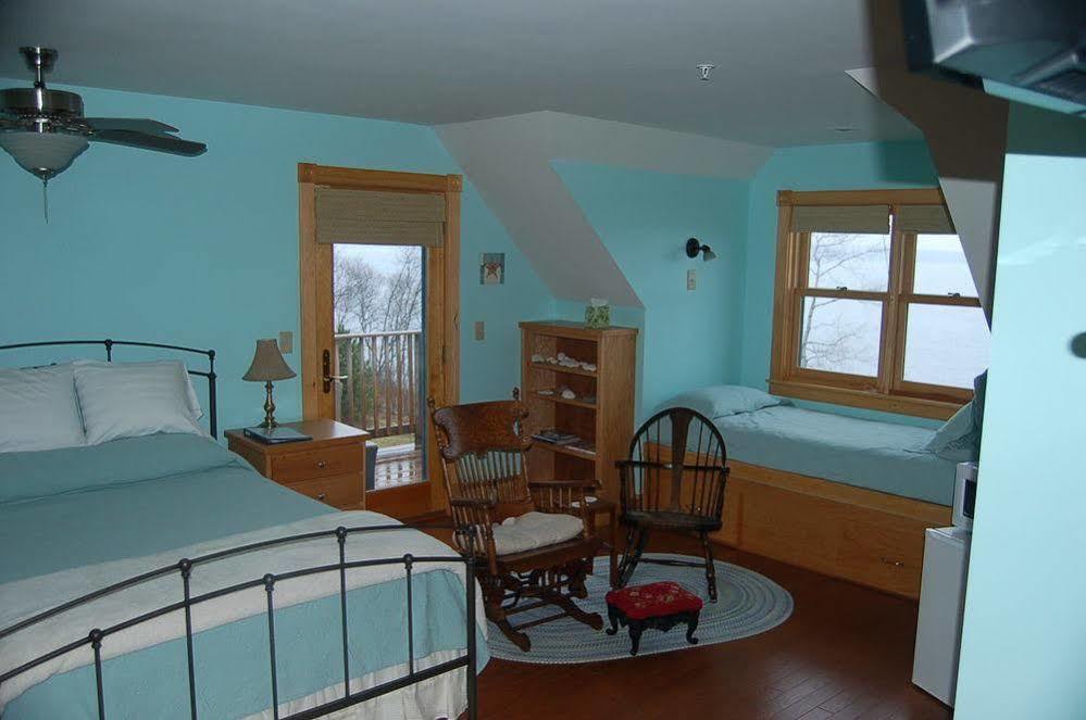Wave Walker Bed And Breakfast Surry Buitenkant foto
